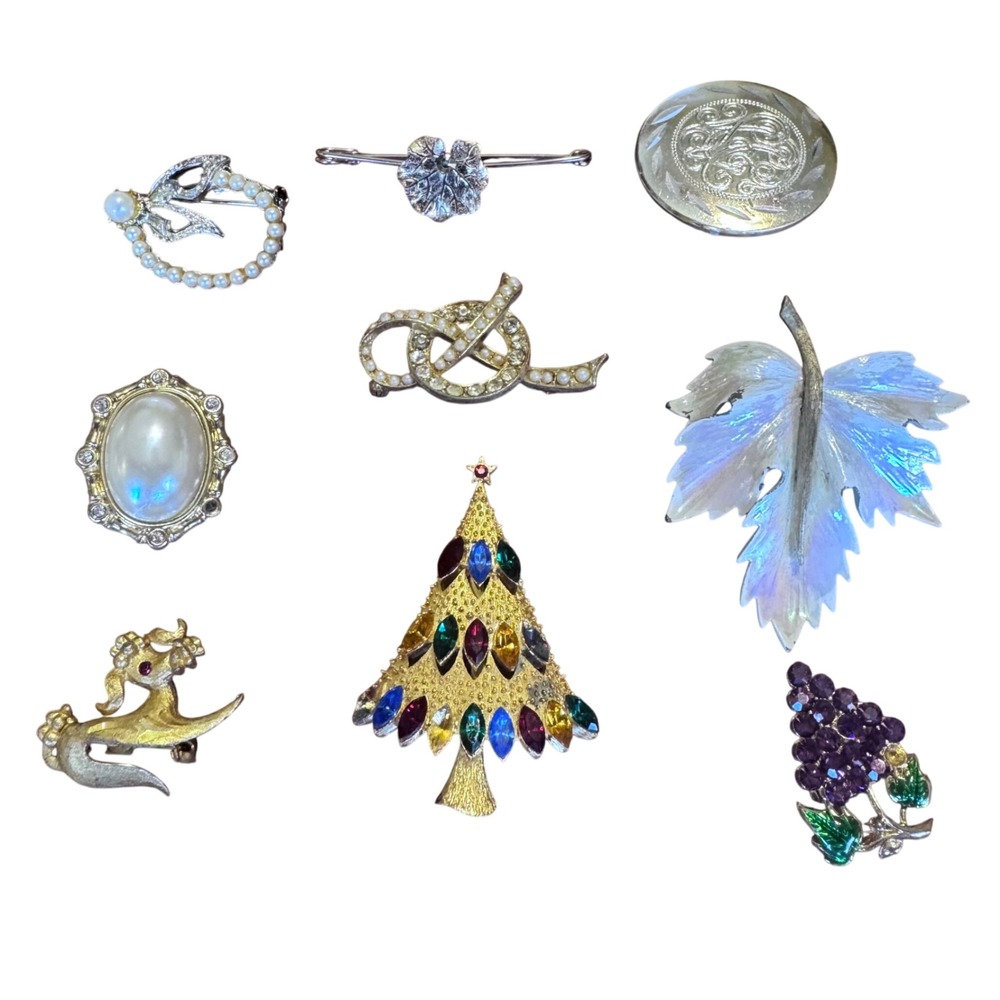 Vintage Brooch Lot 9pc Christmas Tree Leaf Grape Poodle Rhinestone‎  Pearl AS IS